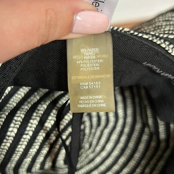 Calvin Klein Classic Glamorous Black and White Oversized Vacation Sun Hat - OS - Picture 6 of 8